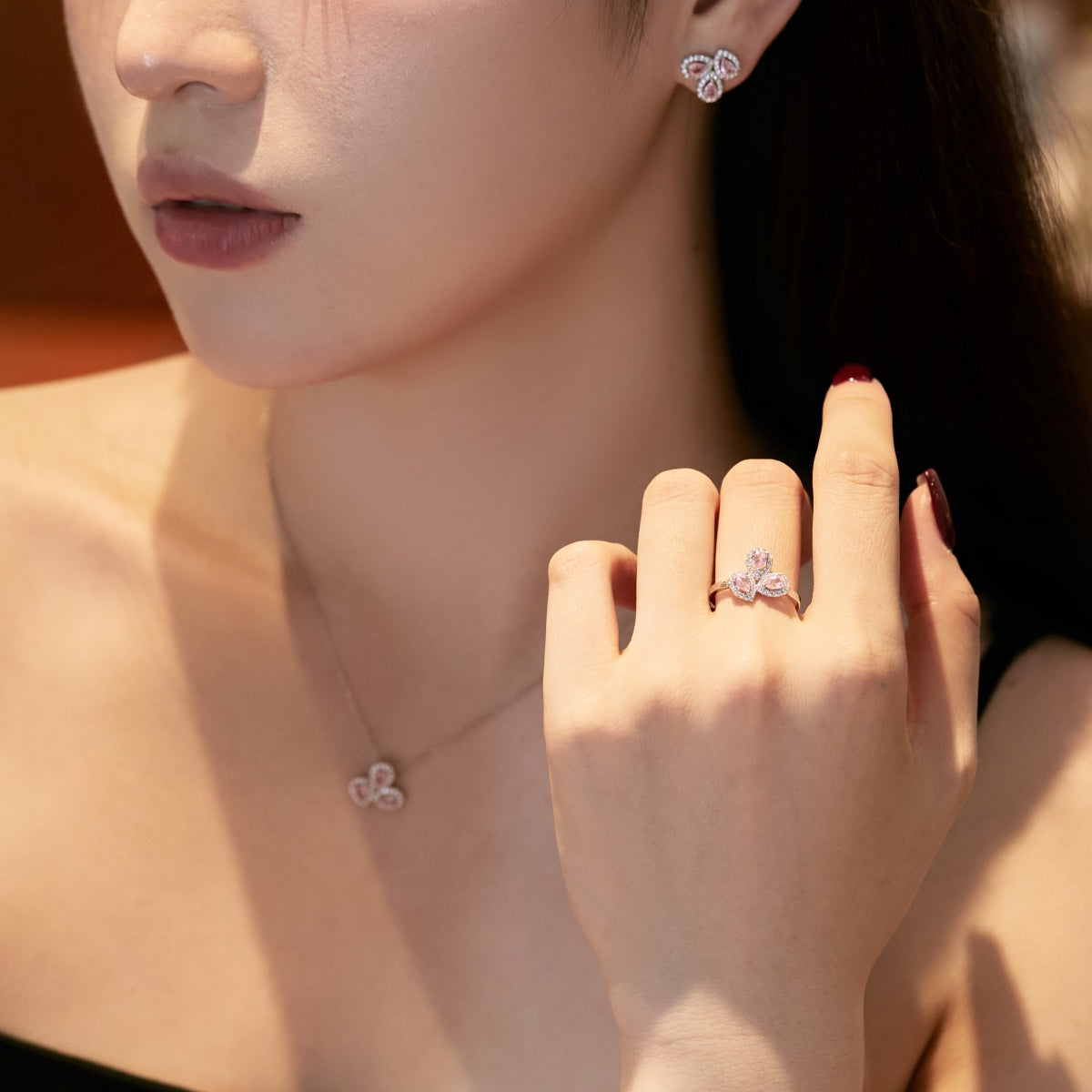 Angela Jewelry]Ornate Flower Shape Pear Cut Lover Earrings