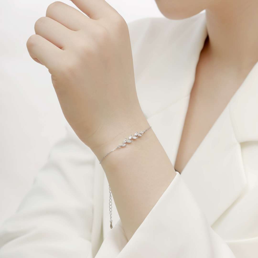 Angela Jewelry]Elegant Wheat Leaves Shape Bracelet
