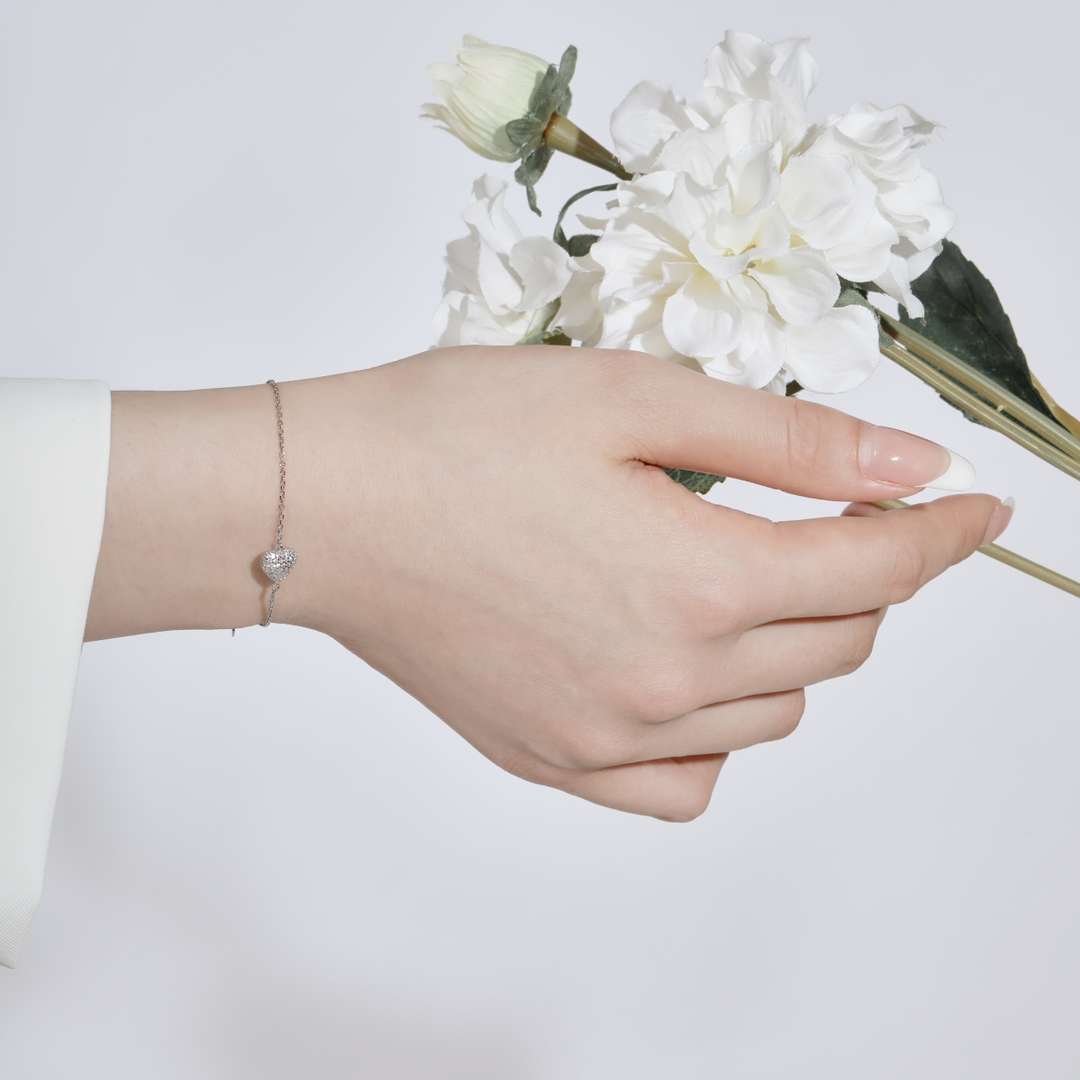 Angela Jewelry]Heart-Shaped Gentle and Versatile Bracelet