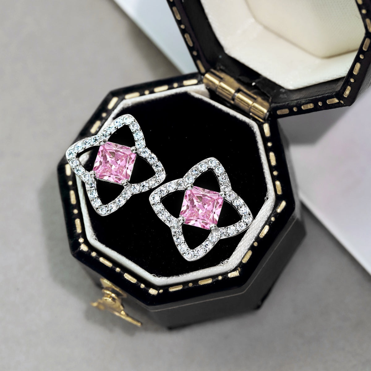 Angela Jewelry]Elegant Star Shape Princess Cut Daily Earrings