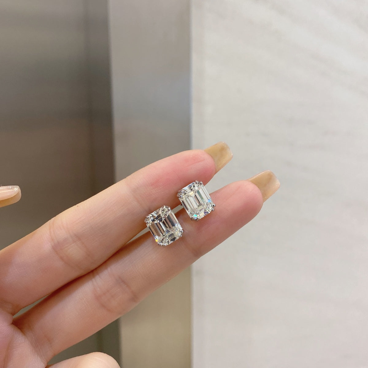 Angela Jewelry]Dazzling Square Shape Earrings