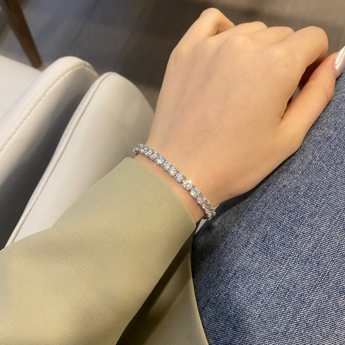 Angela Jewelry]Ornate Sparkling Round Cut Wedding Bracelet