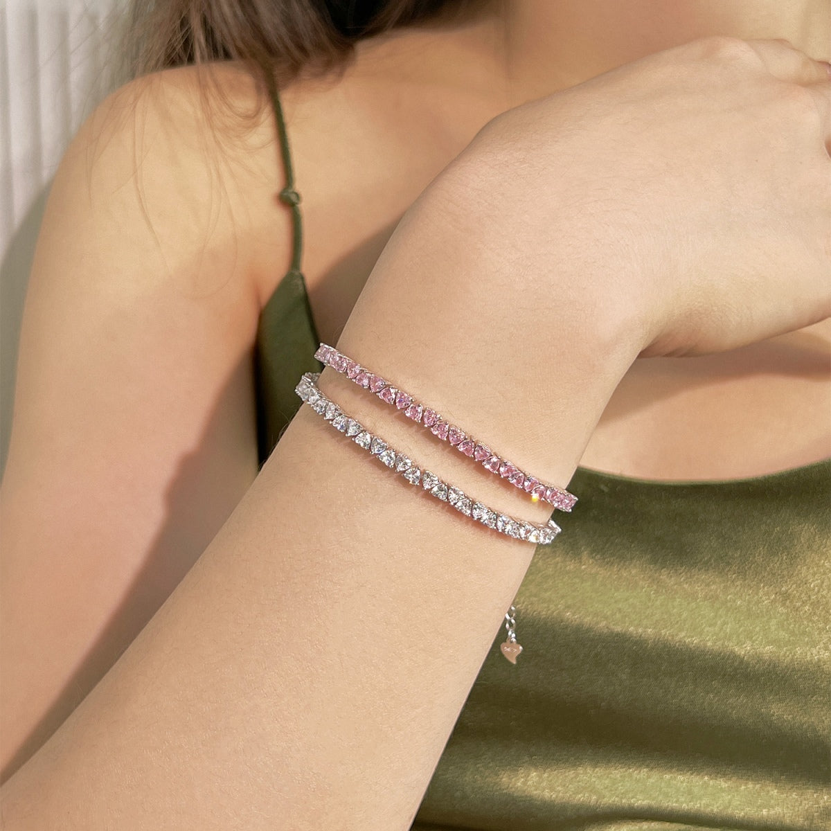 Angela Jewelry]Dazzling Romantic Heart Shape Lover Bracelet