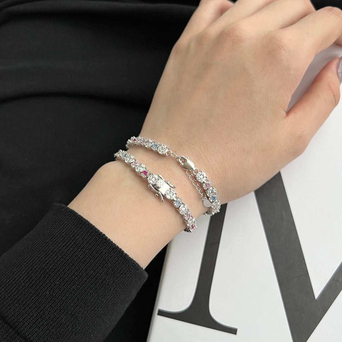 Angela Jewelry]Dazzling Radiant Multi Cut Daily Bracelet