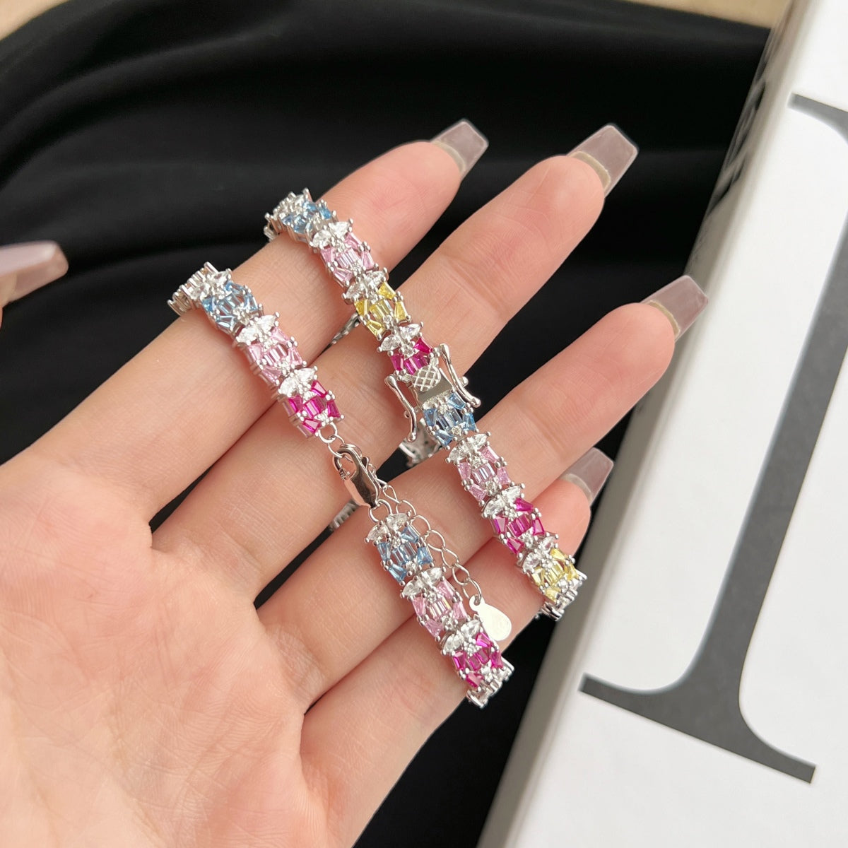 Angela Jewelry]Delicate Colorful Multi Cut Party Bracelet