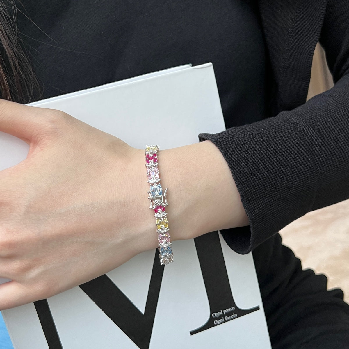 Angela Jewelry]Delicate Colorful Multi Cut Party Bracelet
