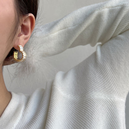 Angela Jewelry]Radiant Heart Cutout Earrings