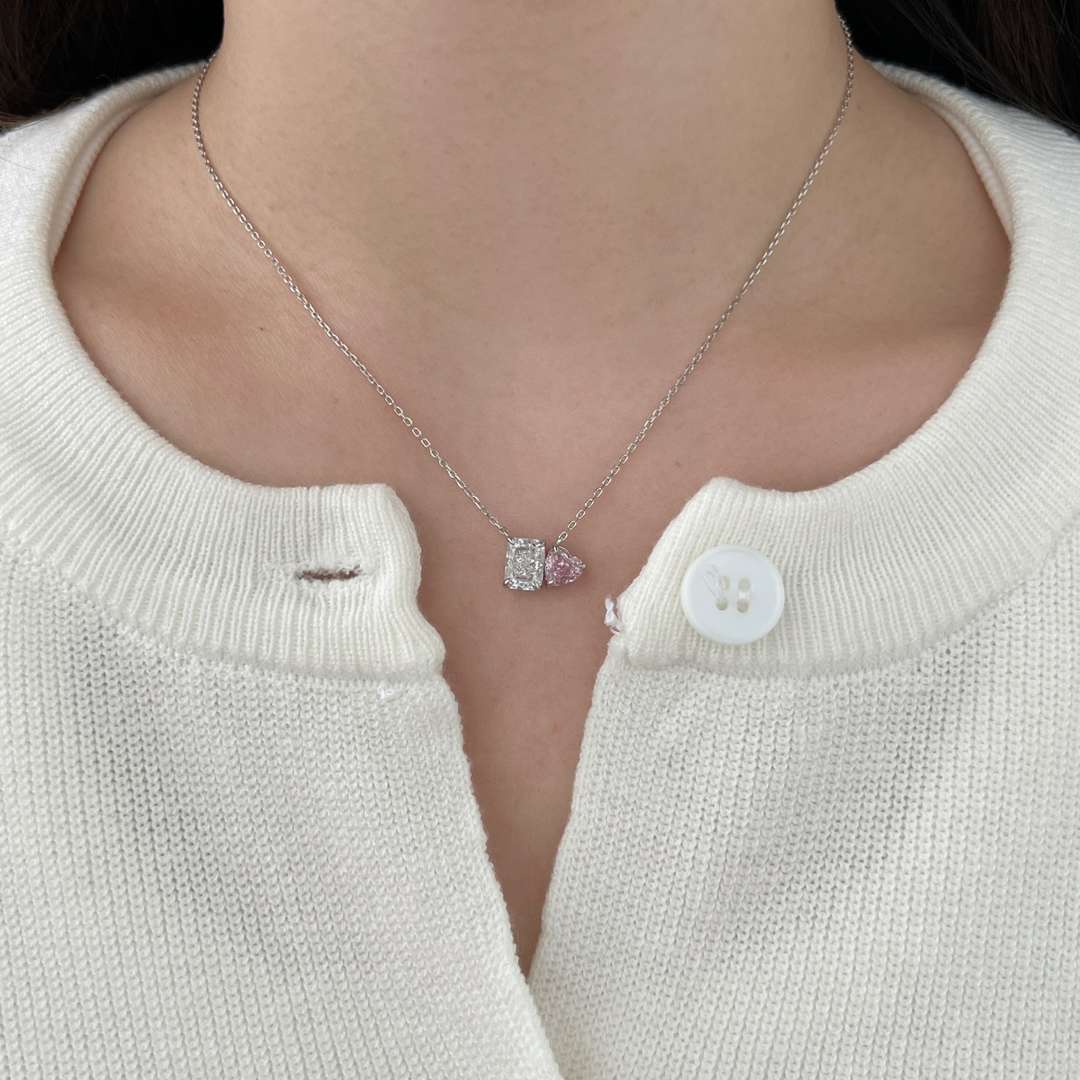 Angela Jewelry]Dazzling Square & Heart Shape Necklace