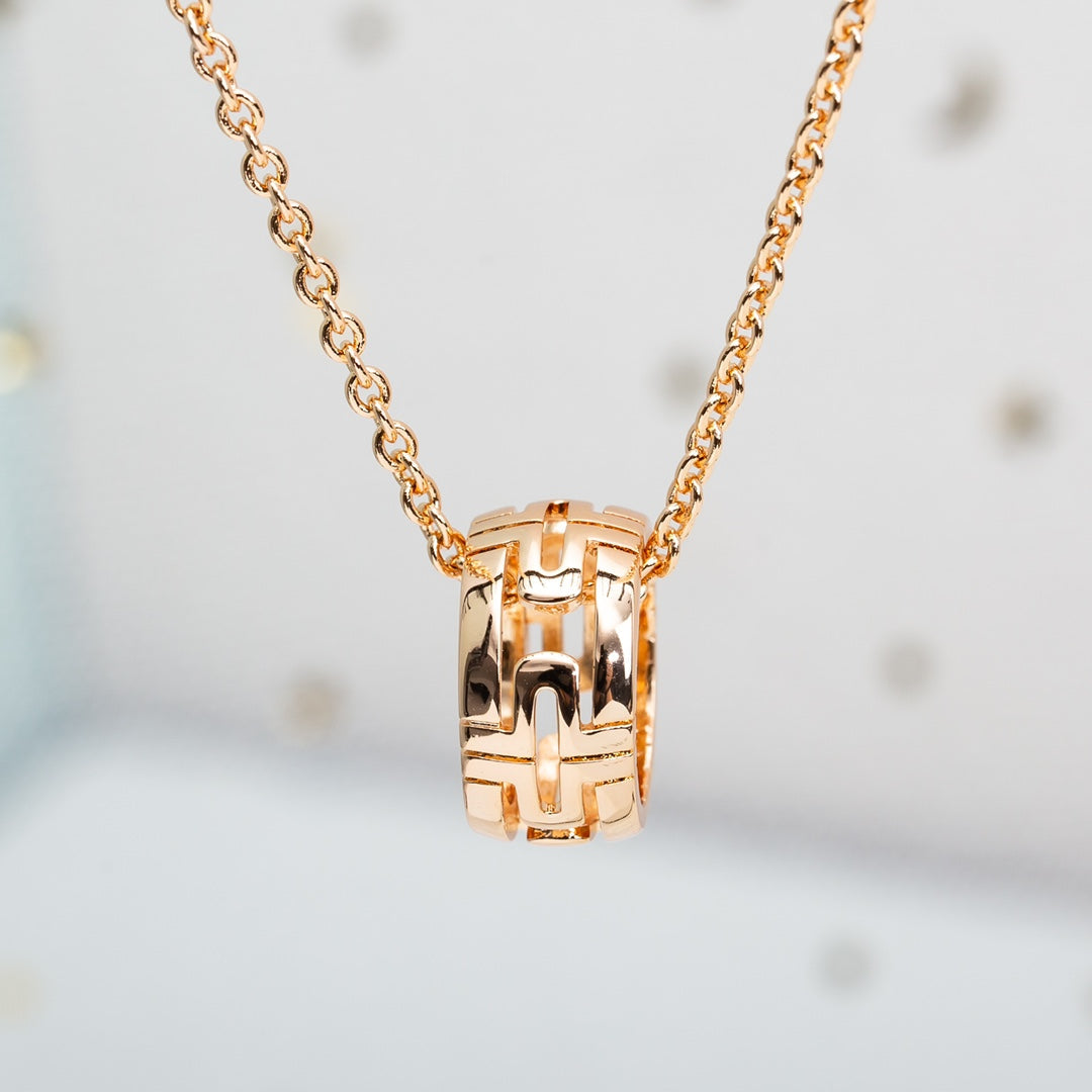 [Angela Jewellery]PARENTESI NECKLACE PINK GOLD