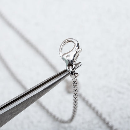[Angela Jewellery]PARENTESI NECKLACE SILVER