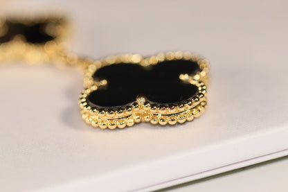 [Angela Jewellery]CLOVER EARRINGS GOLD ONYX MOP 3 MOTIF