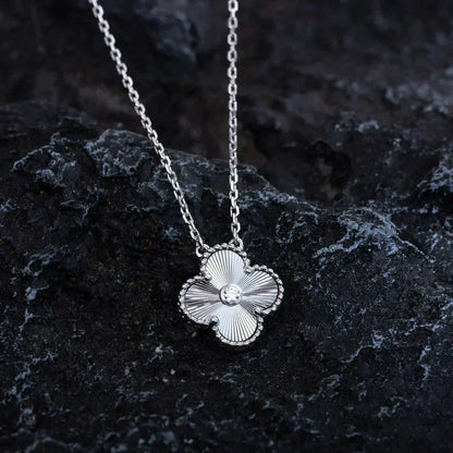 [Angela Jewellery]CLOVER  15MM DIAMOND LASER NECKLACE SILVER