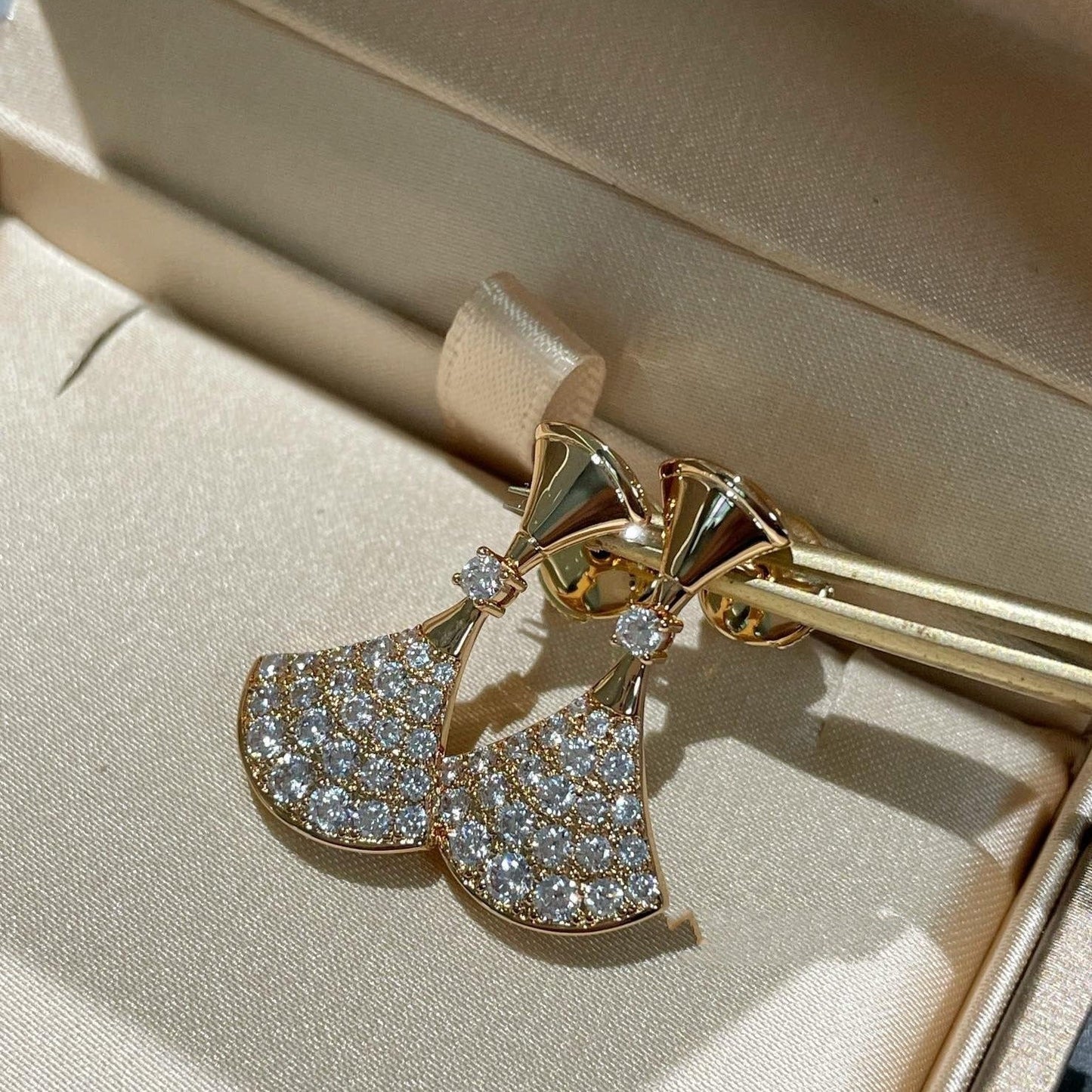 [Angela Jewellery]DREAM EARRINGS DIAMOND