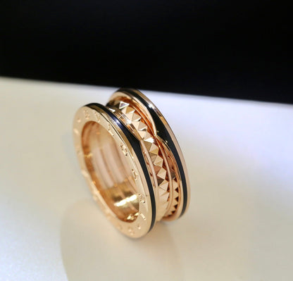 [Angela Jewellery]ZERO 1 PINK GOLD BLACK CERAMIC RING