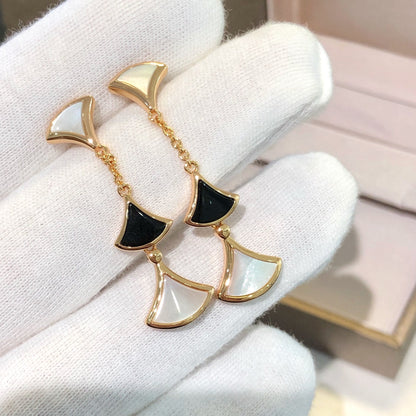 [Angela Jewellery]DREAM EARRINGS 3 MOTIFS ONYX MOP PINK GOLD