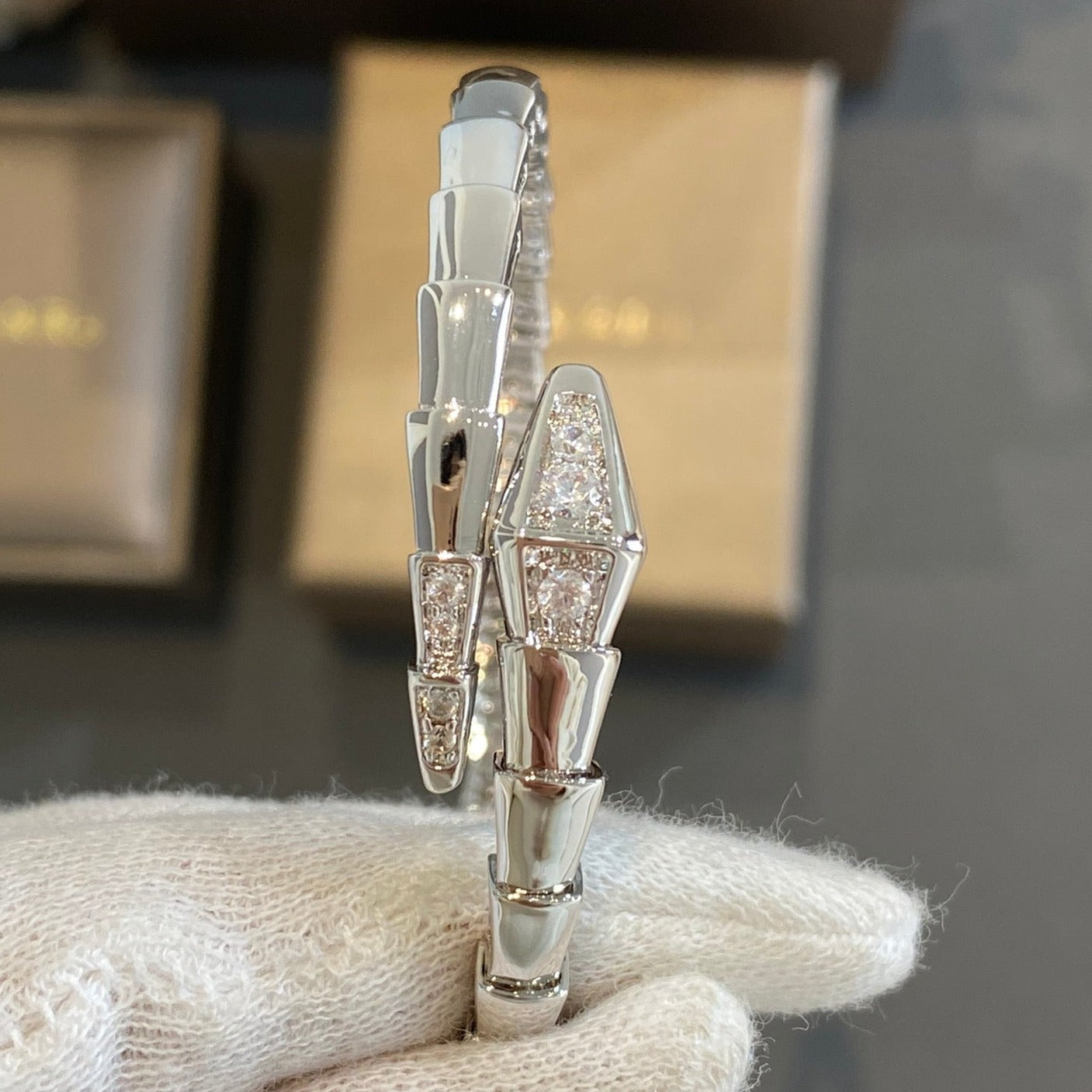 [Angela Jewellery]SERPENTI BRACELET DIAMONDS SILVER