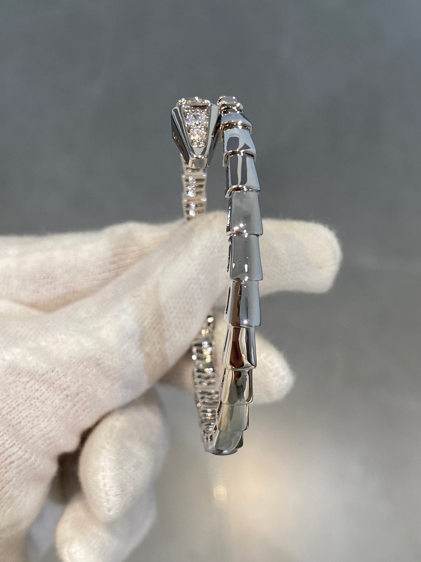 [Angela Jewellery]SERPENTI BRACELET DIAMONDS SILVER