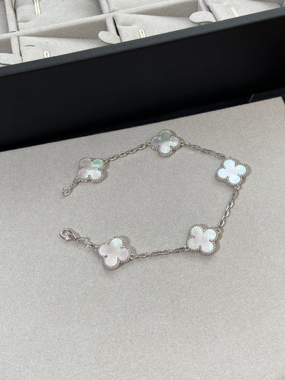 [Angela Jewellery]CLOVER SILVER MOP 5 MOTIF BRACELET