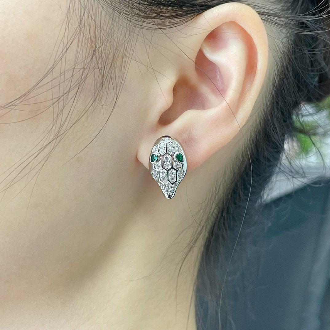 [Angela Jewellery]SERPENT DIAMOND STUD EARRINGS