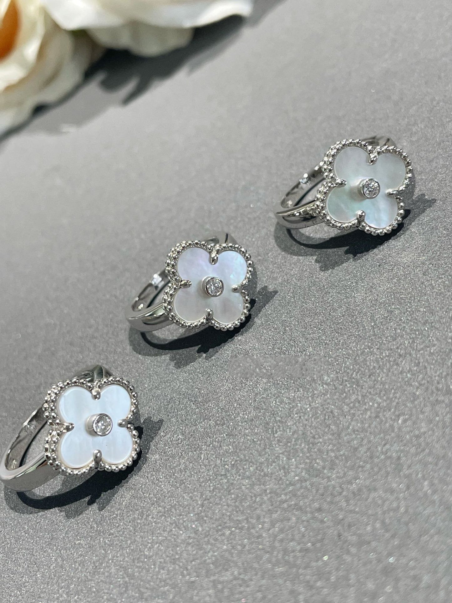 [Angela Jewellery]CLOVER SILVER MOP DIAMOND RING