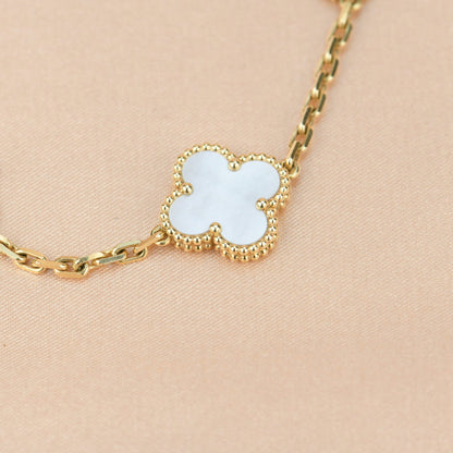 [Angela Jewellery]CLOVER  5 MOTIF WHITE MOP BRACELET