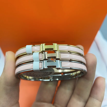 [Angela Jewellery]CLASSIC HM CLIC  PINK 8MM ENAMEL BRACELET