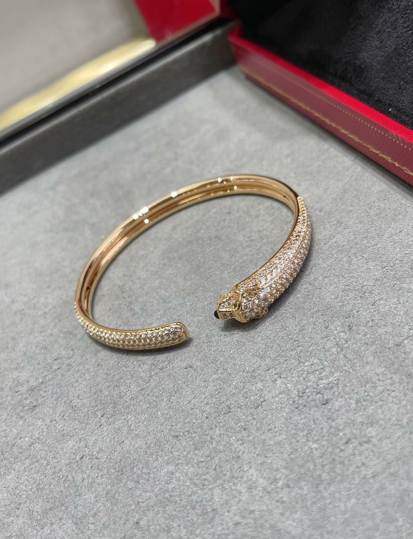 [Angela Jewellery]PANTHERE FULL DIAMOND OPEN BRACELET