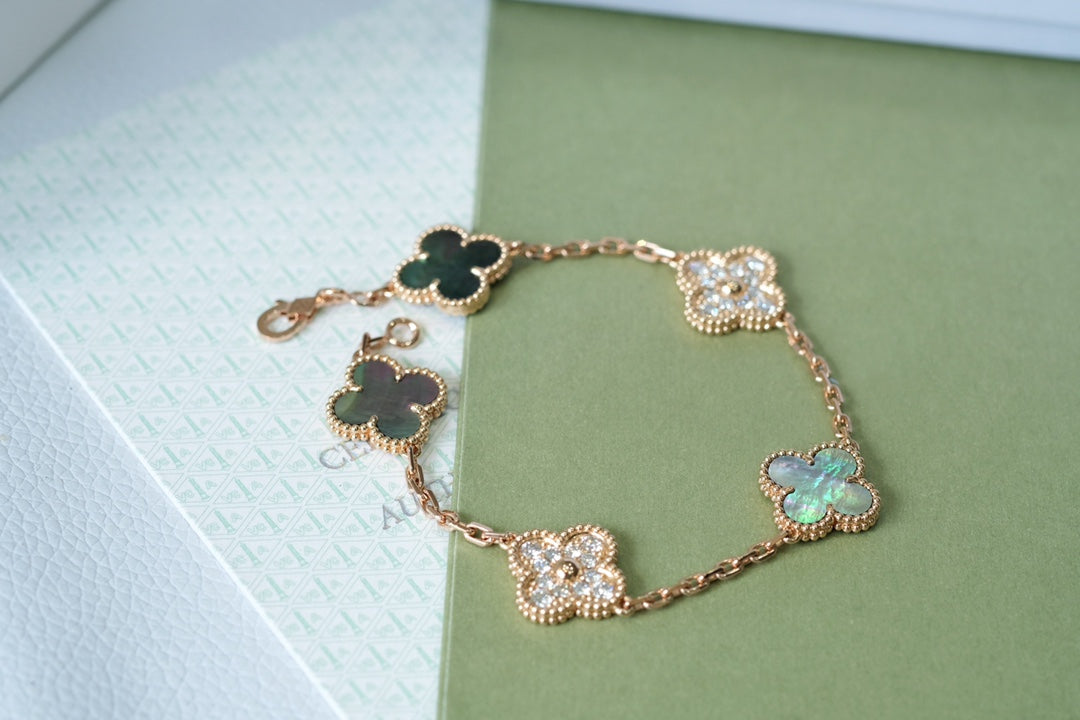 [Angela Jewellery]CLOVER 5 MOTIFS DARK MOP AND DIAMONDS PINK GOLD BRACELET